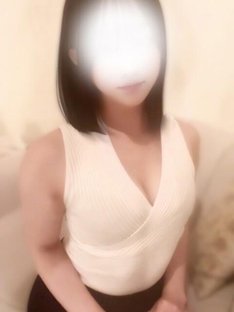 川上 かなで CELEB SPA PREMIUM（【非風俗】メンズエステ）