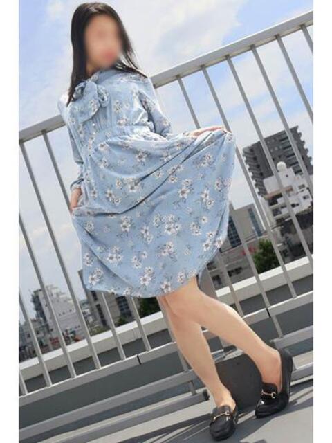 わか 逢って30秒で即尺（人妻・熟女待ち合わせデリヘル）