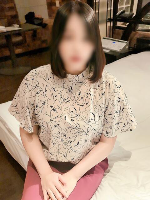 まの 鶯谷デリヘル倶楽部（人妻・若妻・熟女デリヘル）