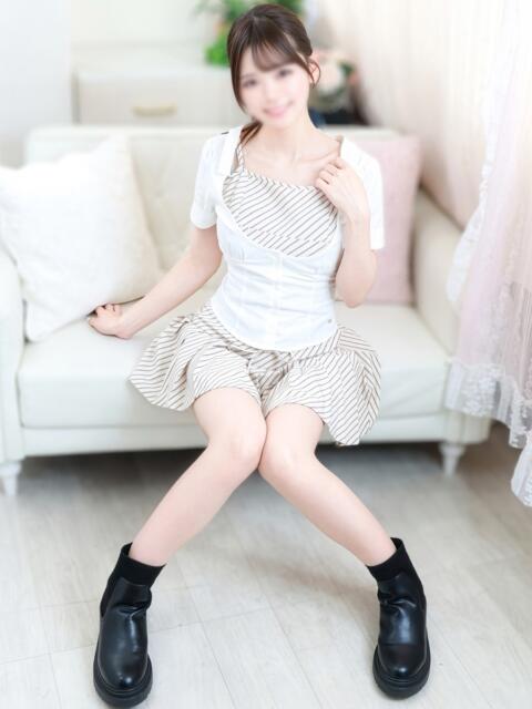 みお 高級オナクラ ひよこクラブ(オナクラ・手コキ)