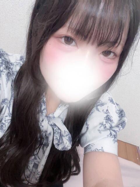 みり☆清楚 白河美少女図鑑（デリヘル）