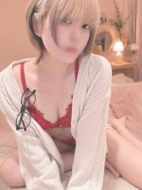 まろ 裏垢女子寮（ファッションヘルス）