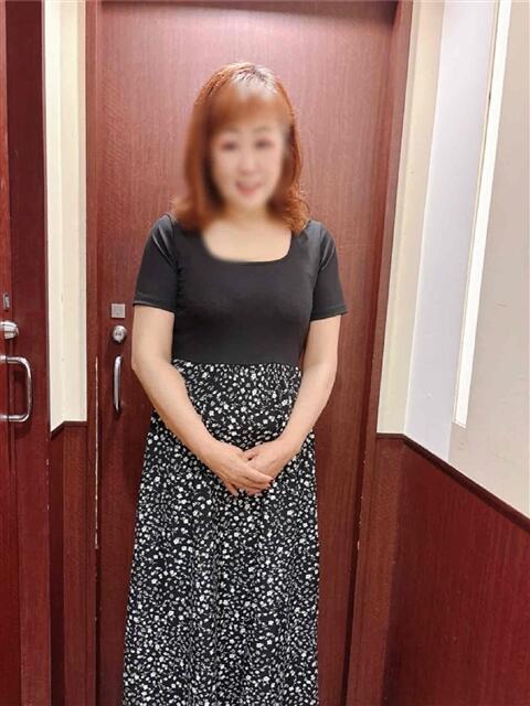 ゆずは・8月3日入店 みやこ(熟女デリヘル)