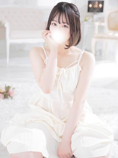 めぐみ 白いぽっちゃりさん(ぽっちゃり専門ホテヘル)