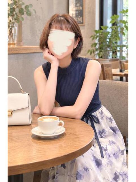 石川ゆの セカンドパートナー本店（人妻デリヘル）