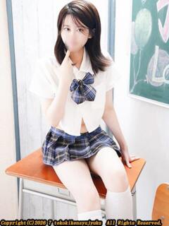 羽舞まゆな