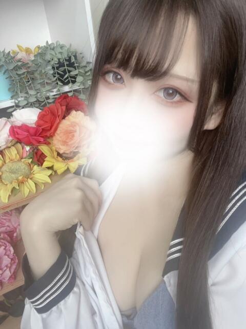 ユニ(多彩な超エロっ子) ペロ×2キャンディ（デリヘル）