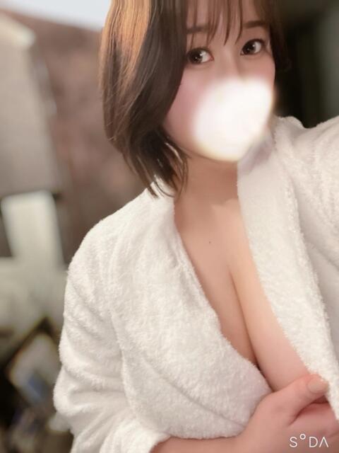 【新人】かずさ 神奈川小田原ちゃんこ（巨乳素人専門ぽっちゃり激安デリヘル）
