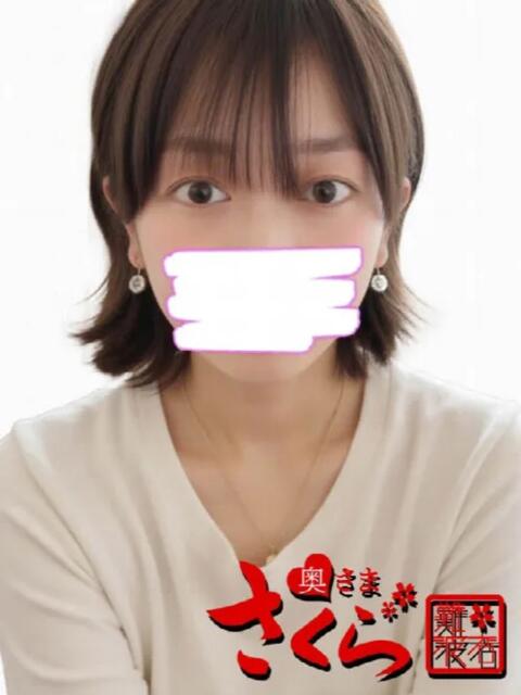 くるみ 奥様さくら難波店（人妻系ホテヘル）
