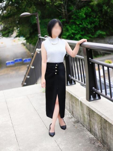 田上 えみこ こあくまな熟女たち 金沢店(KOAKUMAグループ)(人妻・熟女デリヘル)