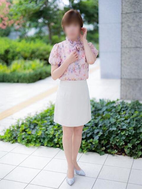 こはく 横浜おかあさん（熟女デリヘル）