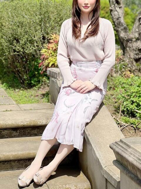 野々村すずね 月の真珠-新宿-(デリヘル(人妻若妻専門店))