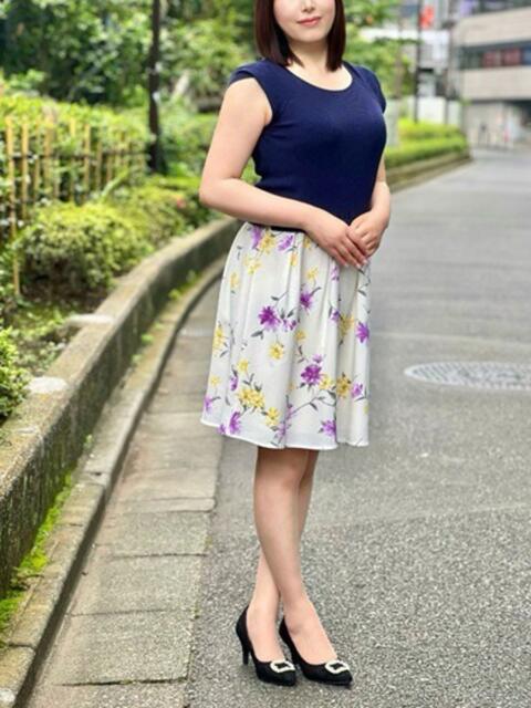 片山ちえみ 月の真珠-新宿-（デリヘル（人妻若妻専門店））