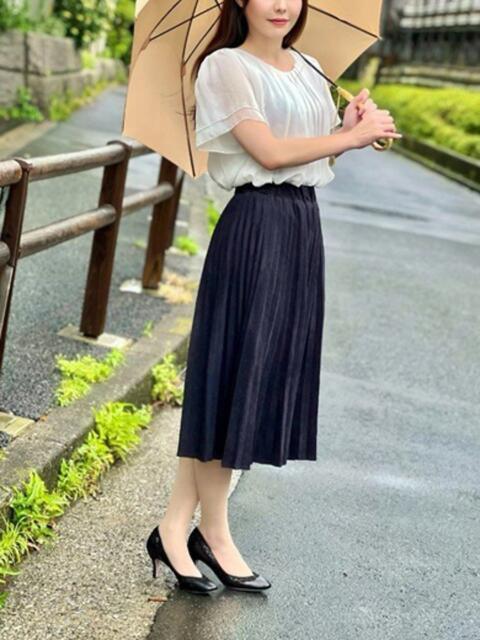 内田ひまり 月の真珠-新宿-(デリヘル(人妻若妻専門店))