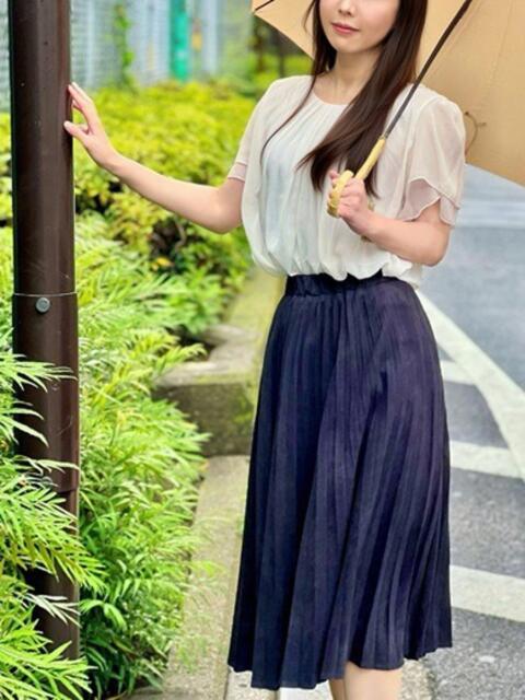 内田ひまり 月の真珠-新宿-(デリヘル(人妻若妻専門店))