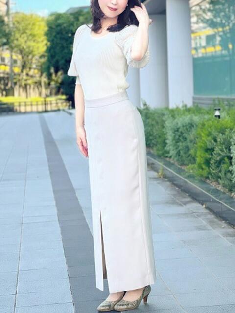 高沢ちあき 月の真珠-新宿-(デリヘル(人妻若妻専門店))