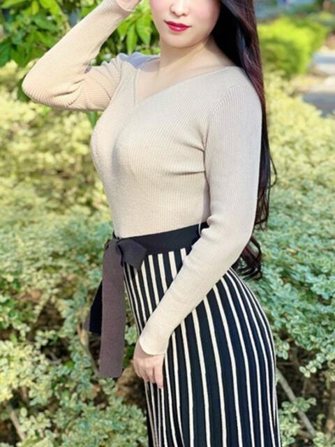 赤川あゆな 月の真珠-新宿-（デリヘル（人妻若妻専門店））