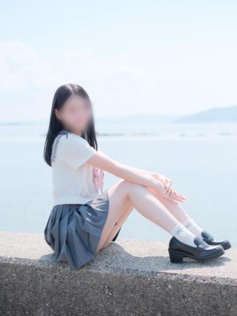 日向坂みらん 素人専門キラキラ学園(学園系デリヘル)
