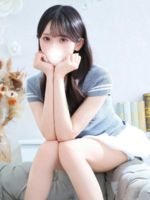 えみり★男性経験極少の純白JD 渋谷S級素人清楚系デリヘル chloe（デリヘル）