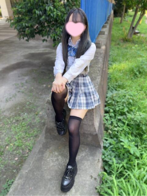 体験期間まりん『妹系のあまあまフェイス☆グラビア系巨乳美少女』 錦糸町派遣型JKリフレガチあい（派遣リフレ）