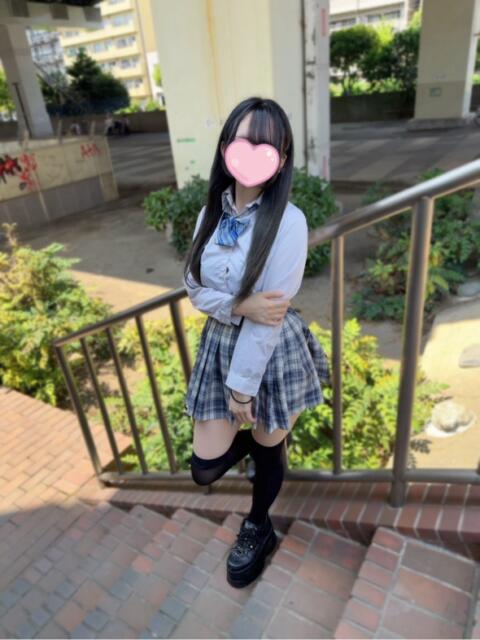 体験期間まりん『妹系のあまあまフェイス☆グラビア系巨乳美少女』 錦糸町派遣型JKリフレガチあい（派遣リフレ）