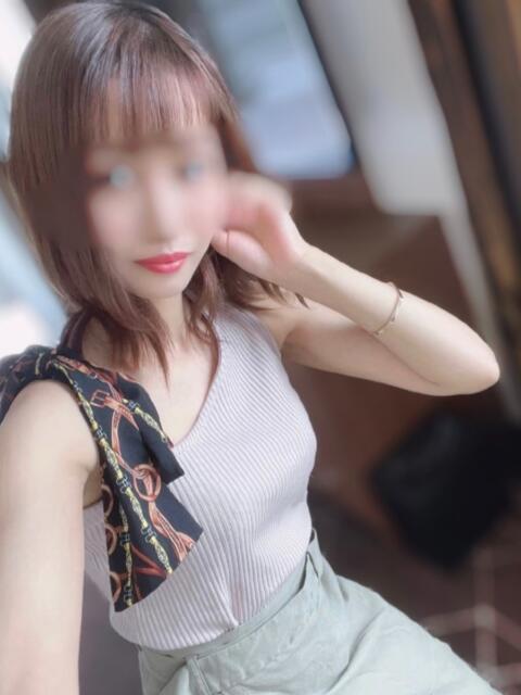 あずさ エマニエル秋葉原（セクキャバ）