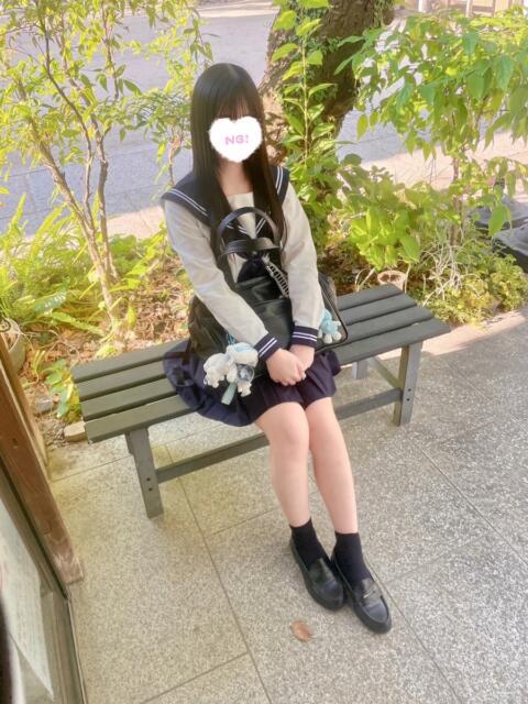 ゆあ 学校帰りの妹に手コキしてもらった件 谷九（受付型オナクラ（手コキ））