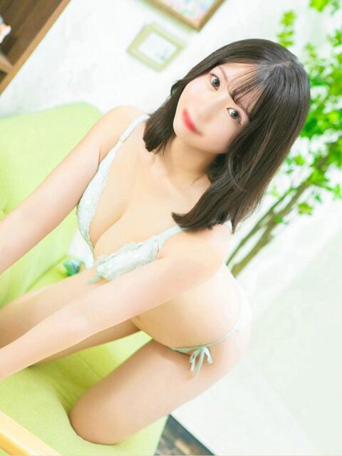 ゆいか S級美女専門　ロイヤルリング（デリヘル）