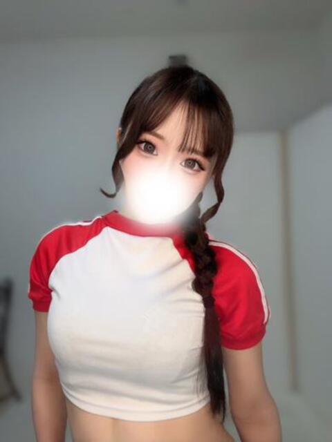綺麗系美少女りぼんちゃん ロイヤル　アテンダー（デリヘル）