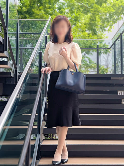 なるみ 完熟ばなな 谷九店（熟女待ち合わせ型デリヘル）