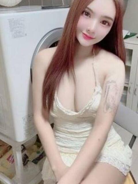ぺぺ 巨乳CLUBミルク（アジアンデリヘル）