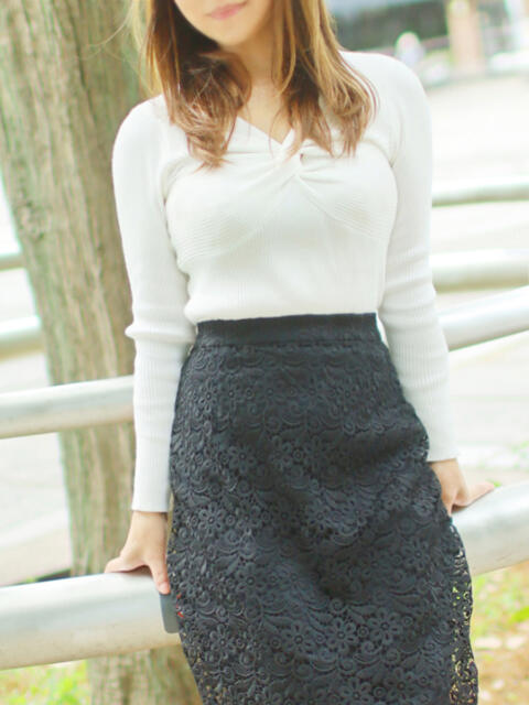 みな 完熟ばなな 横浜（人妻熟女デリヘル）