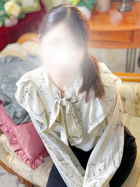あや 五反田人妻ヒットパレード（シンデレラグループ）（人妻系デリヘル）