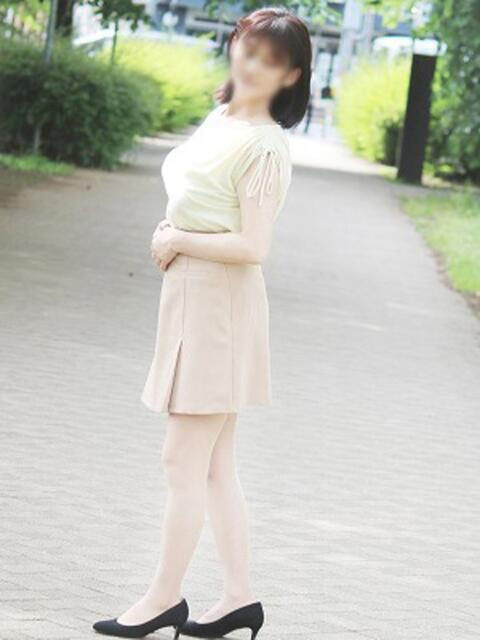 みいな 完熟ばなな 立川(熟女系デリヘル)