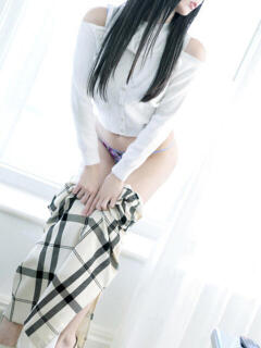 横浜店・瑠璃(RURI
