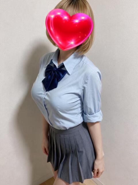 ひまりちゃん レンタル生彼女(アジアン風俗エステ)