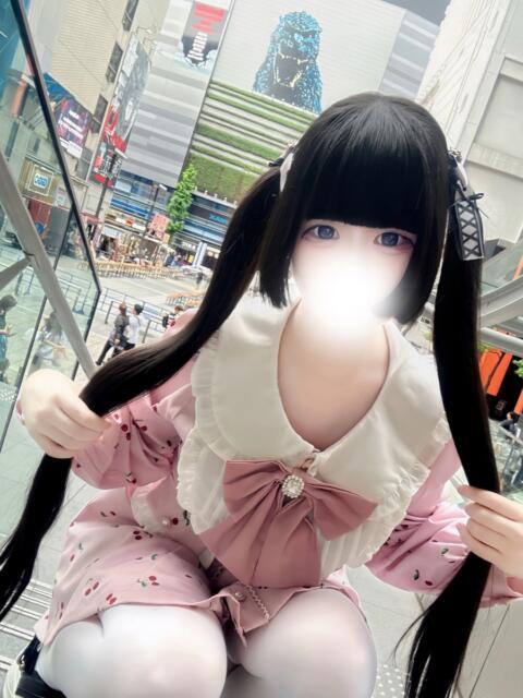 めろ 新宿ハンドメイド(手コキ・オナクラ)