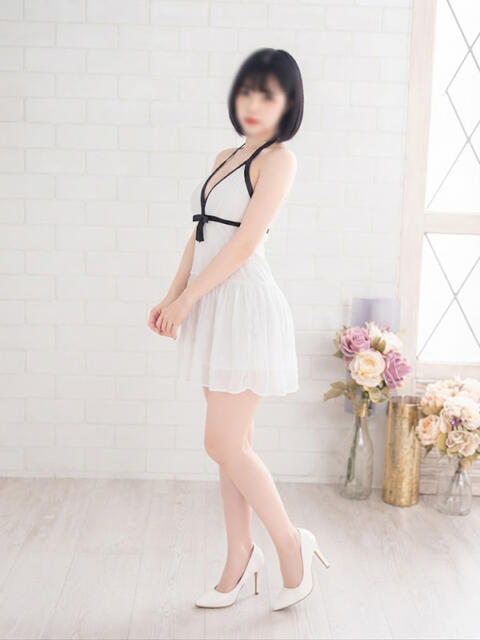 ひばり 最高級 エロエロ奥様 成田店（人妻系デリヘル）