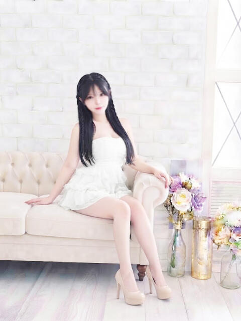 かな 人妻倶楽部内緒の関係 柏店（人妻デリヘル）