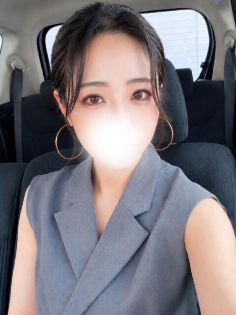 叶　まり ベルサイユの薔薇（デリヘル）