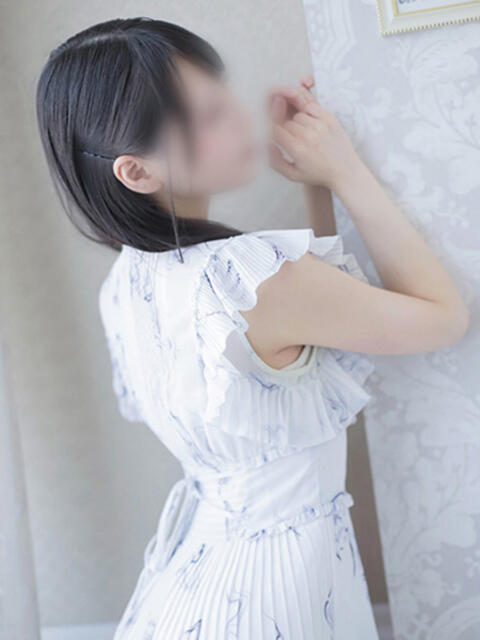 あゆな【溢れ出るイイ女感】 エフルラージュ（店舗型性感回春エステ）