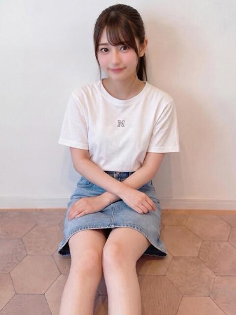 はこ★チアに熱中しすぎて男性未経験 上野現役女子大生コレクション(デリヘル)