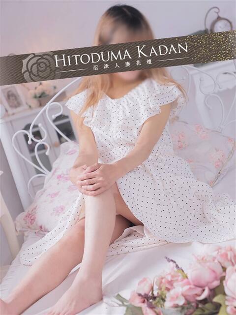 かのん 沼津人妻花壇（待ち合わせ型人妻デリへル）