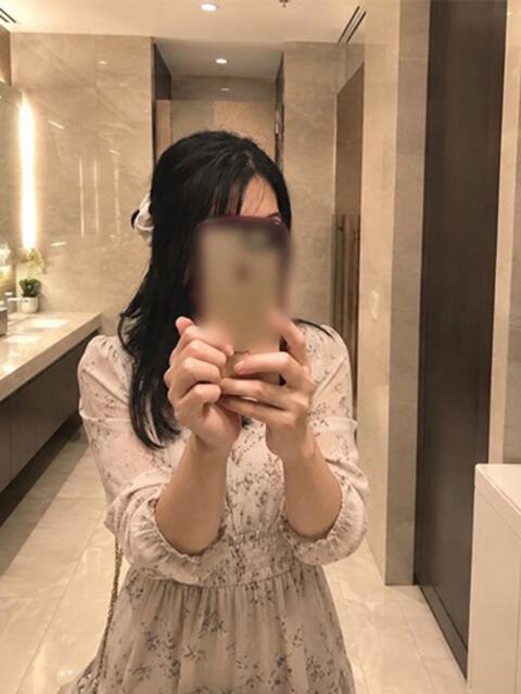 らら 舐めフェチの会（クンニ専門オナクラ）