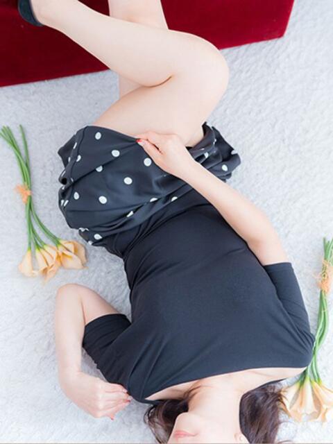 志保(しほ) PLUS梅田店（熟女デリヘル）
