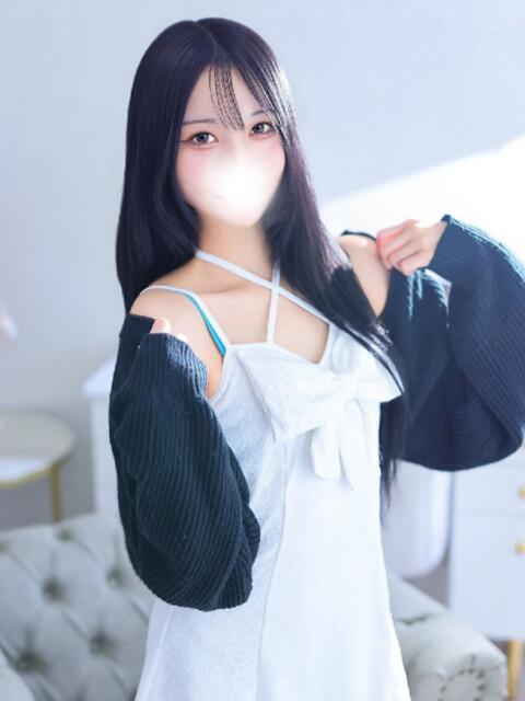 ゆき★潮吹き確定！大洪水注意★ Chloe鶯谷・上野店 S級素人清楚系デリヘル（デリヘル）