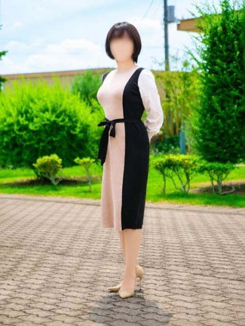 久保田 なつみ こあくまな熟女たち伊勢崎店（KOAKUMAグループ）（人妻・熟女デリヘル）