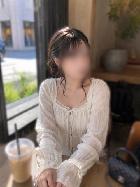 ゆいな【モデル級美少女♡】 フェアリー【鹿児島店】（デリヘル）