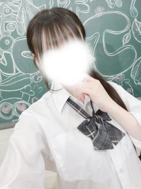 いるみちゃん 新橋JKプレイ（派遣型オナクラ）