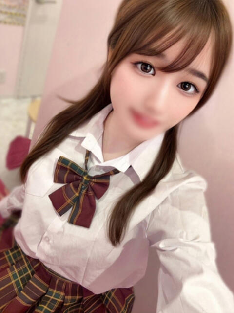 守屋にじ ウルトラハピネス(デリヘル)